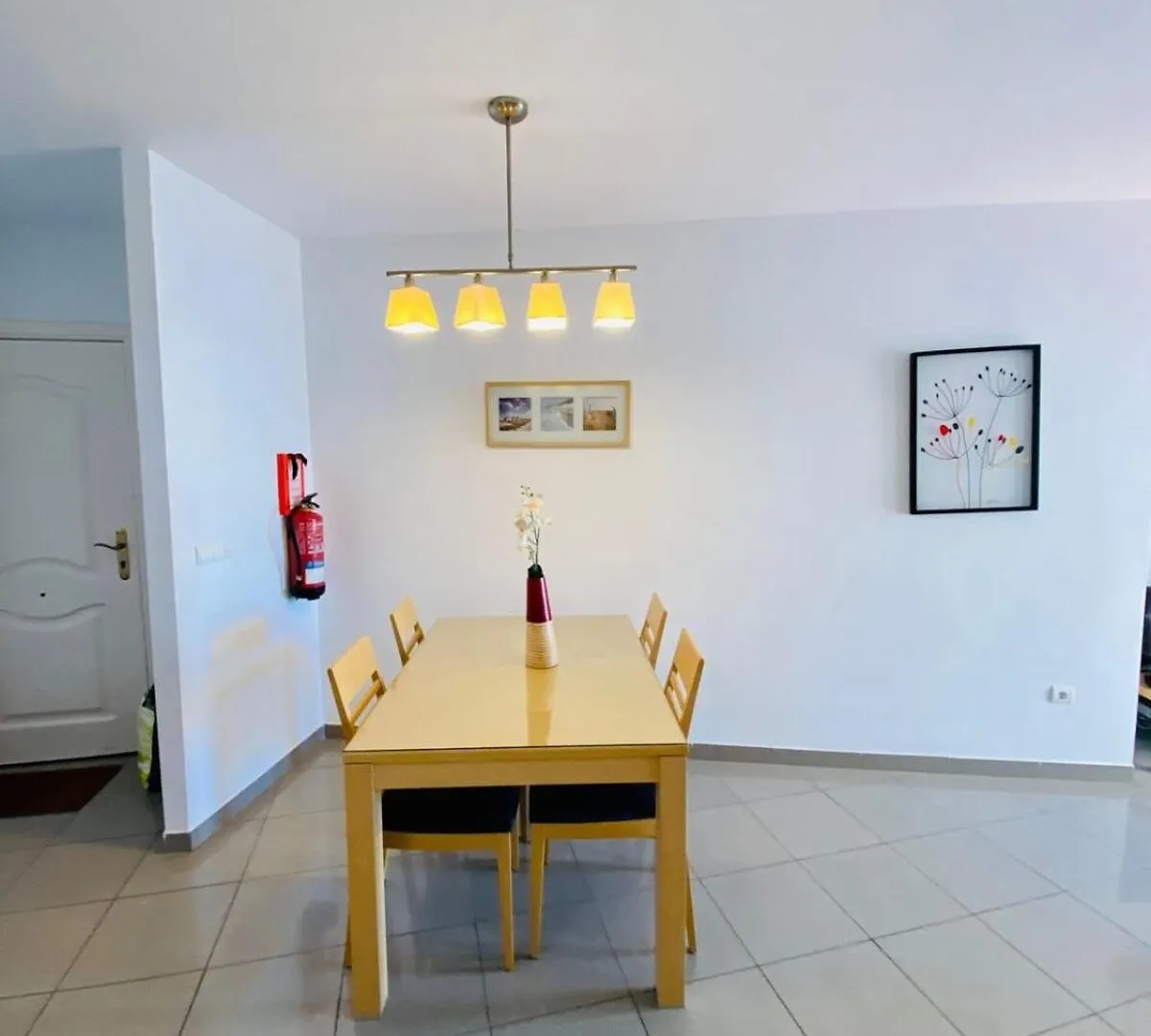 Precioso Apartamento Con Parking En La Playa De Burriana Nerja Apartmán